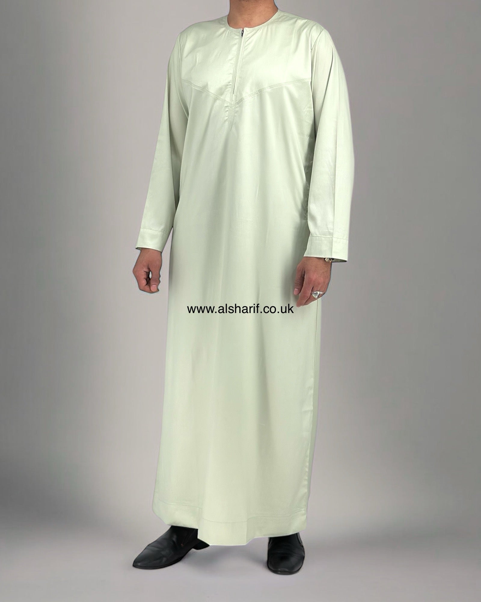 Mint Green Silky Thobe / Jubba Collarless With Zip (Size 58L)