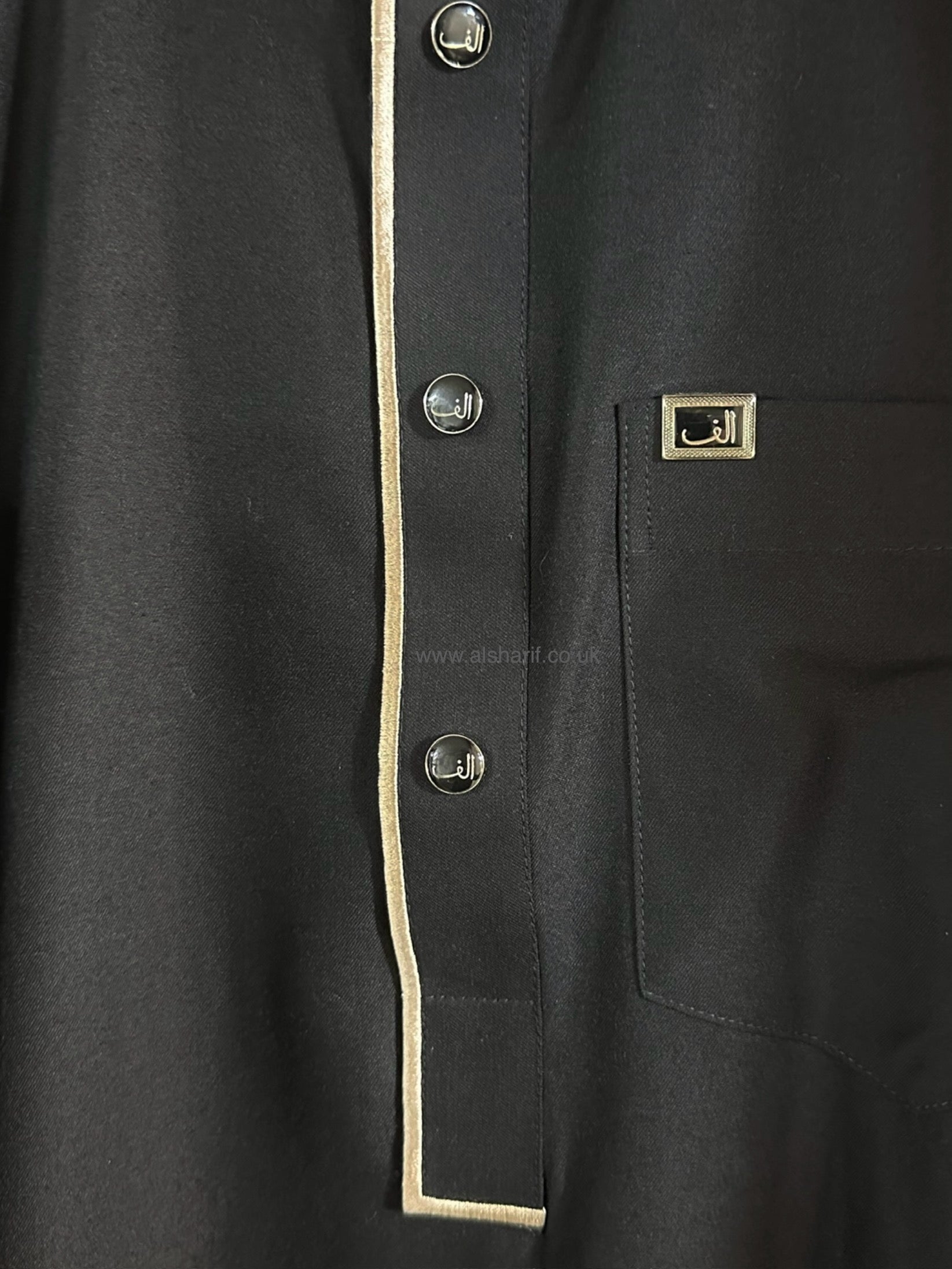 Black Matte Collared Buttoned Thobe Jubba