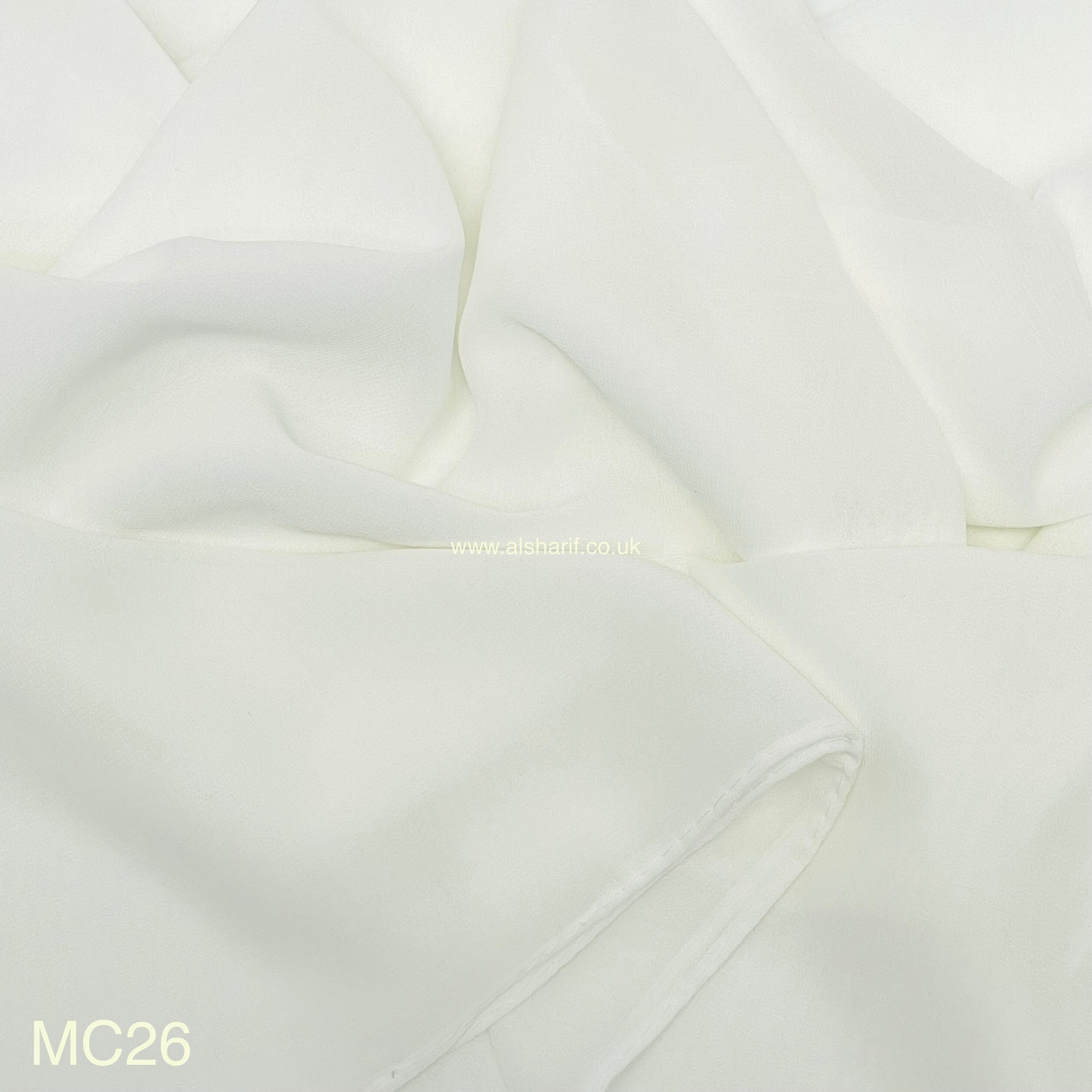 Maxi Chiffon Hijab 26 (Off White / Cream)