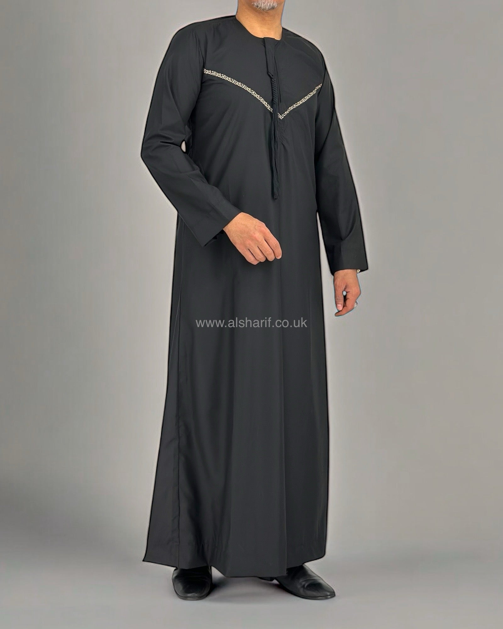 Black Matte Thobe Collarless With Tassel & Zip (Size 60M)